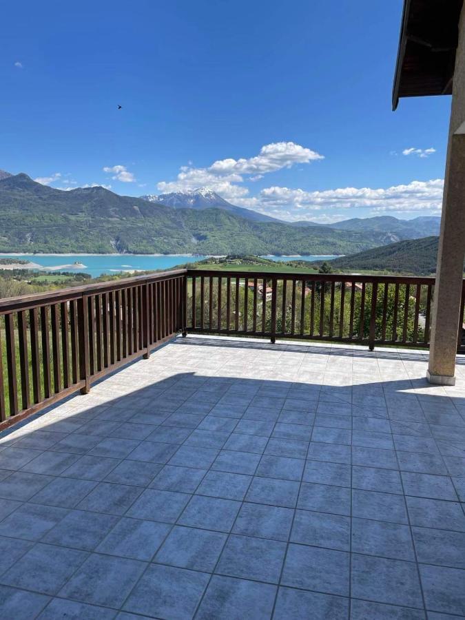 Appartement T3 Avec Vue Sur Le Lac Chorges Exterior photo